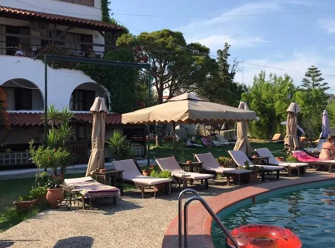 Lägenhetshotell Oasis 4*