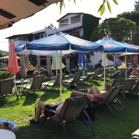 Oasis * Skiathos stad