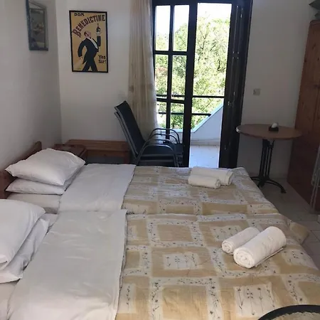 Oasis Apartmanhotel Szkiáthosz