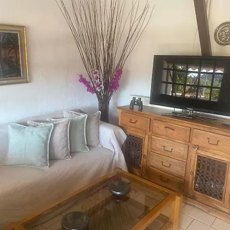 Aparthotel Oasis Skiathos Town