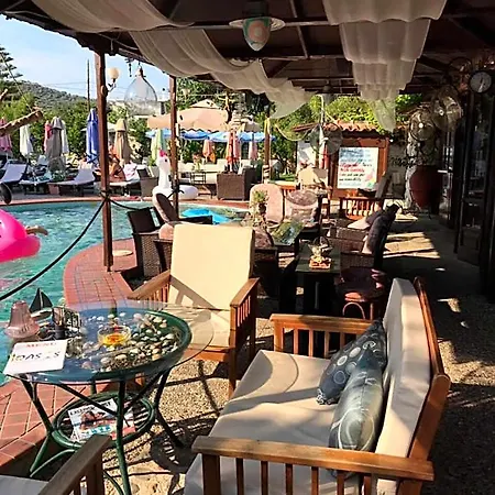 Lejlighedshotel Oasis 4*