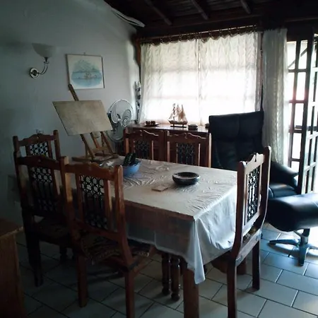 Oasis 아파트호텔 4*